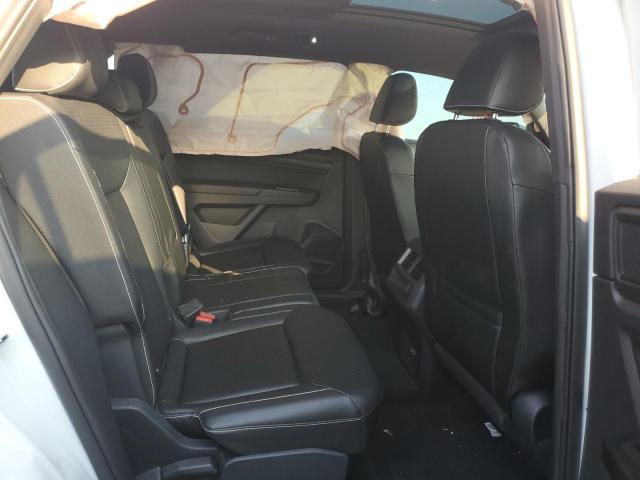 1V25C2CA1LC200870 - 2020 VOLKSWAGEN ATLAS CROS SE Белый фото 10