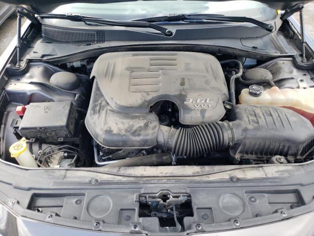 2C3CCAEG4HH570272 - 2017 CHRYSLER 300C GRAY photo 11