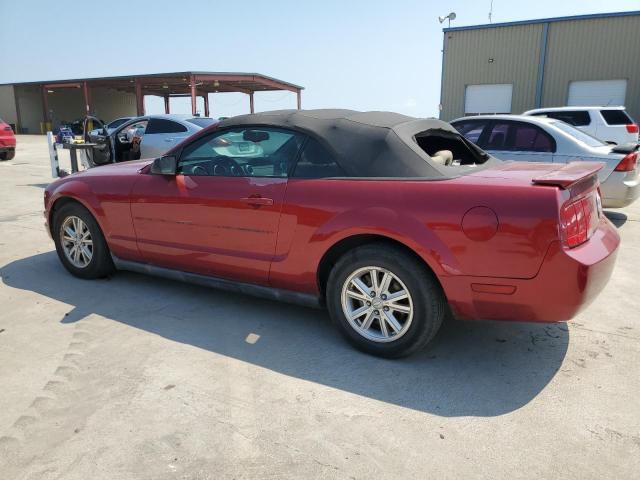 1ZVFT84N075307636 - 2007 FORD MUSTANG RED photo 2