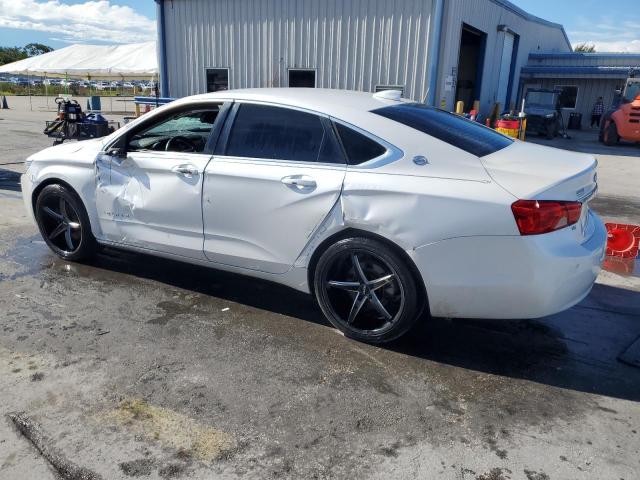 2G1115S30G9168669 - 2016 CHEVROLET IMPALA LT WHITE photo 2