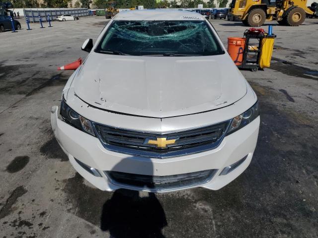 2G1115S30G9168669 - 2016 CHEVROLET IMPALA LT WHITE photo 5