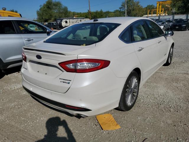 3FA6P0RU6ER356798 - 2014 FORD FUSION TITANIUM HEV WHITE photo 4