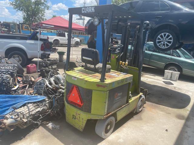 E35708868870FB - 1992 CLARK FORKLIFT OTHER 绿色 照片 4
