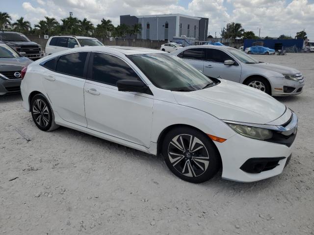 JHMFC1F74JX036941 - 2018 HONDA CIVIC EXL WHITE photo 4