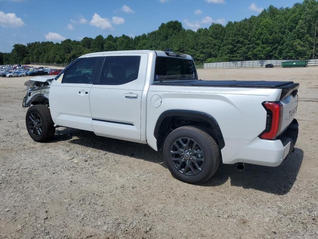 5TFNA5AB3NX006633 - 2022 TOYOTA TUNDRA CREWMAX PLATINUM Weiß Foto 2