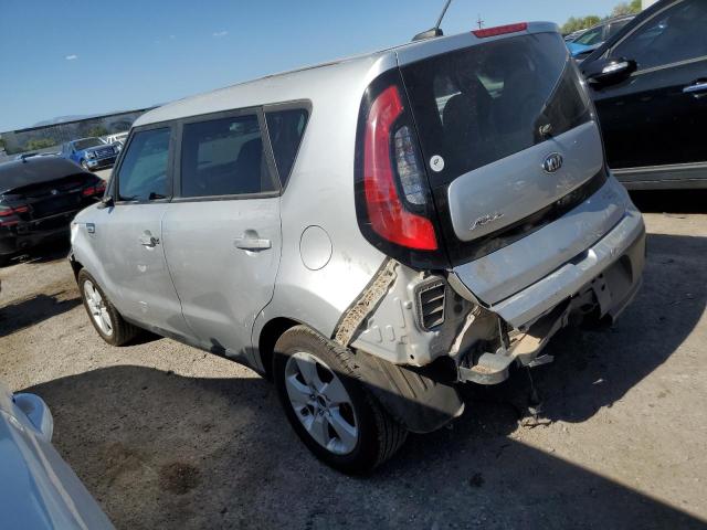 KNDJN2A20J7622804 - 2018 KIA SOUL SILVER photo 2