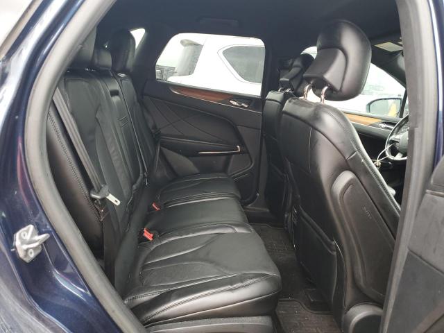 5LMTJ2DH6HUL62028 - 2017 LINCOLN MKC SELECT Blau Foto 11