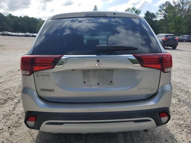 JA4AZ3A32KJ002022 - 2019 MITSUBISHI OUTLANDER SE SILVER photo 6