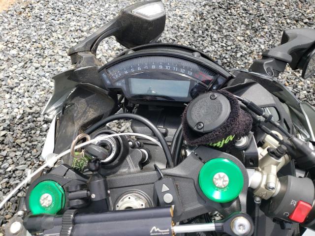 JKAZXCR13JA007093 - 2018 KAWASAKI ZX1000 R GREEN photo 8