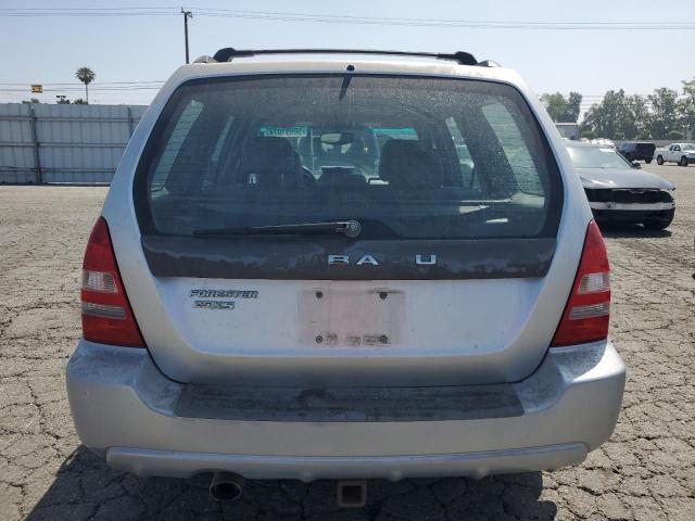 JF1SG65614H734485 - 2004 SUBARU FORESTER 2.5XS ნაცრისფერი ფოტო 6