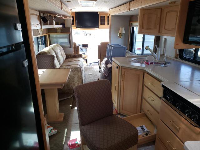 4VZBR24983C043148 - 2003 SPARTAN MOTORS MOTORHOME 4VZ MAROON photo 5