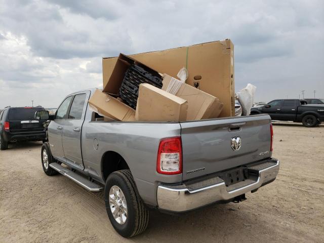 3C6UR5DJ2NG280215 - 2022 RAM 2500 BIG HORN/LONE STAR SILVER photo 3