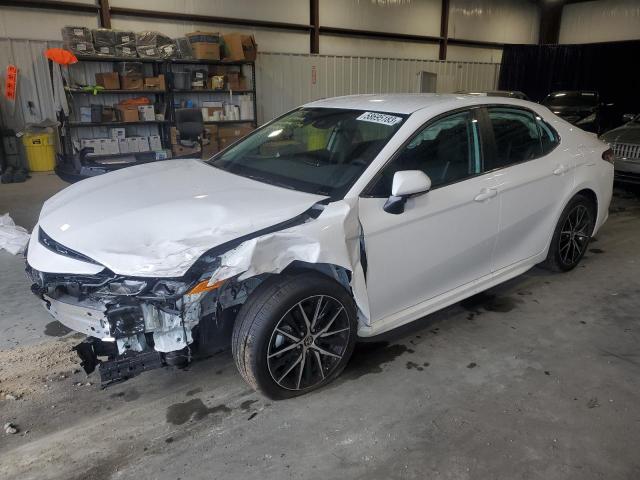 4T1G11AK2PU773018 - 2023 TOYOTA CAMRY SE NIGHT SHADE WHITE photo 1
