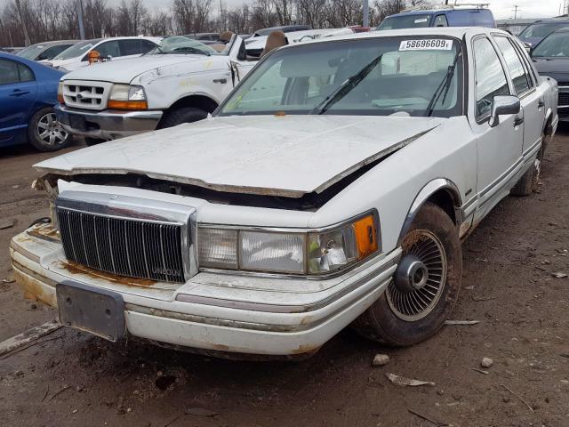 1LNLM81W7NY670314 - 1992 LINCOLN TOWN CAR EXECUTIVE  photo 2