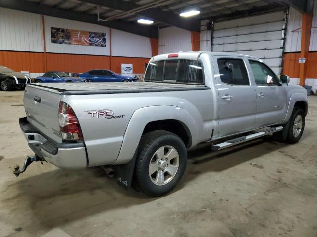 5TEMU52N99Z654200 - 2009 TOYOTA TACOMA DOUBLE CAB LONG BED SILVER photo 4