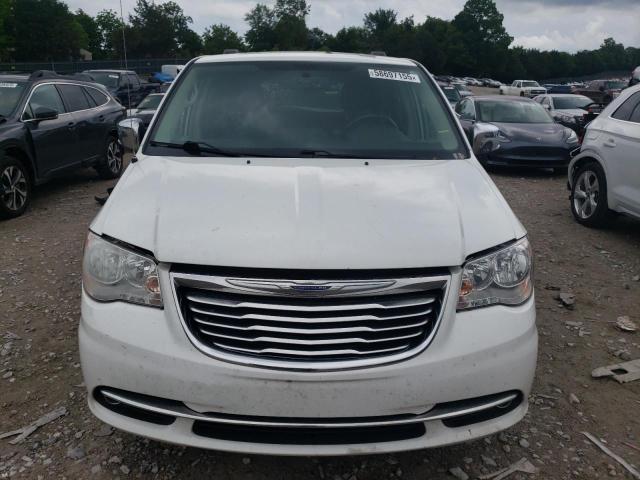 2C4RC1CG2GR189845 - 2016 CHRYSLER TOWN & COU TOURING L WHITE photo 5