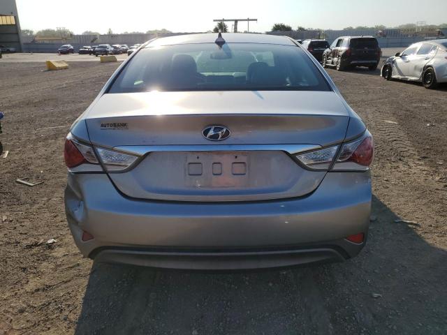 KMHEC4A49CA042599 - 2012 HYUNDAI SONATA HYBRID SILVER photo 6