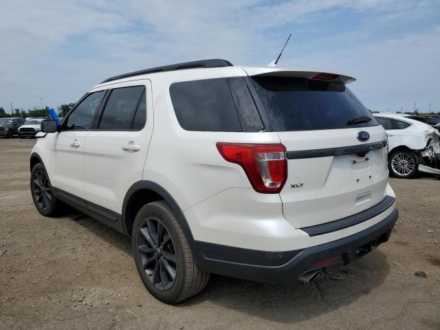 1FM5K8D83JGC25323 - 2018 FORD EXPLORER XLT WHITE photo 2