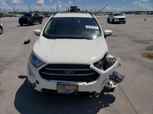 MAJ3P1TEXJC179689 - 2018 FORD ECOSPORT SE WHITE photo 5