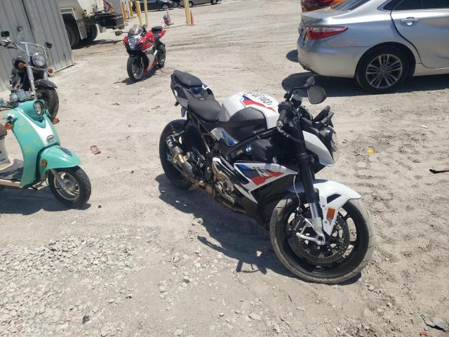 WB10E5304N6F64460 - 2022 BMW S 1000 R WHITE photo 1