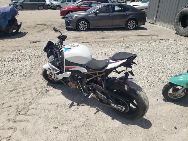 WB10E5304N6F64460 - 2022 BMW S 1000 R WHITE photo 3