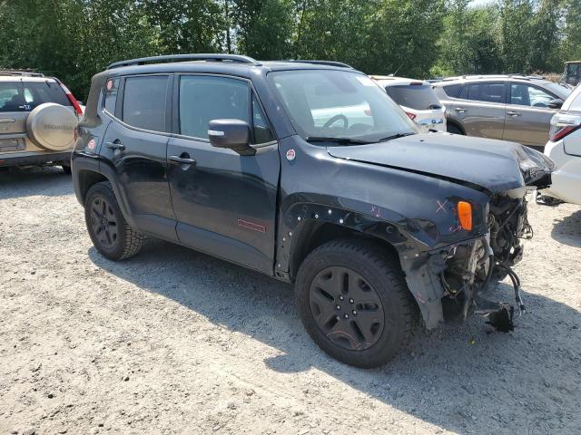 ZACCJBCB8JPH04395 - 2018 JEEP RENEGADE TRAILHAWK BLACK photo 4