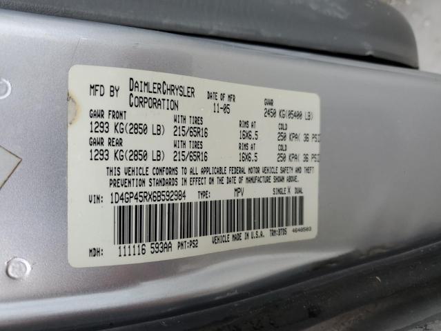 1D4GP45RX6B592984 - 2006 DODGE CARAVAN SXT SILVER photo 14