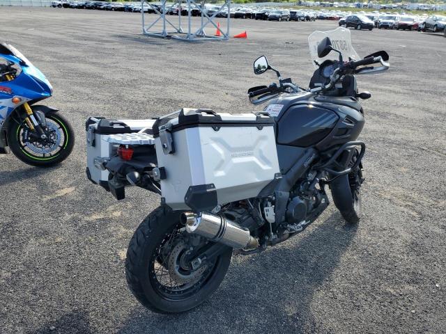 JS1VU51A0J2100386 - 2018 SUZUKI DL1000 A BLACK photo 4