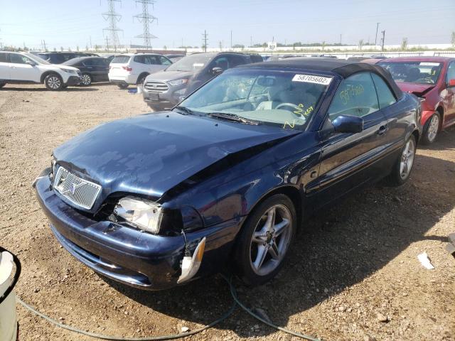 YV1NC53D12J030401 - 2002 VOLVO C70 BLUE photo 2