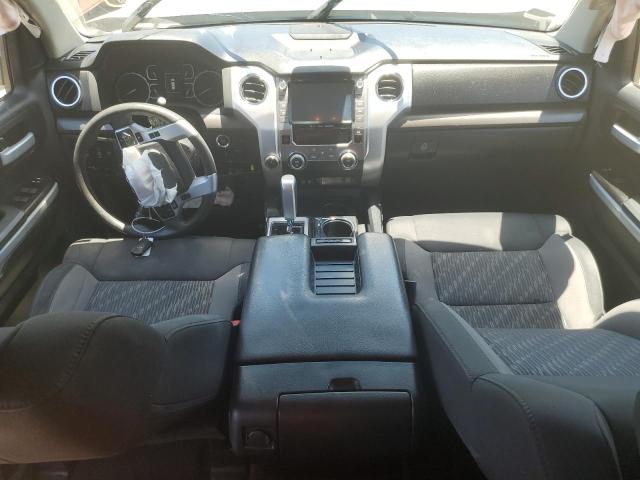 5TFUY5F1XLX909091 - 2020 TOYOTA TUNDRA DOUBLE CAB SR/SR5 GRAY photo 8