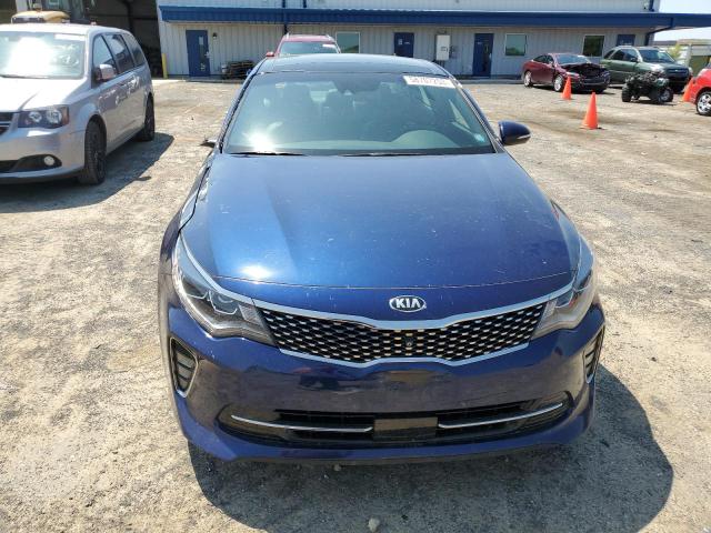 5XXGV4L28JG217431 - 2018 KIA OPTIMA SXL BLUE photo 5