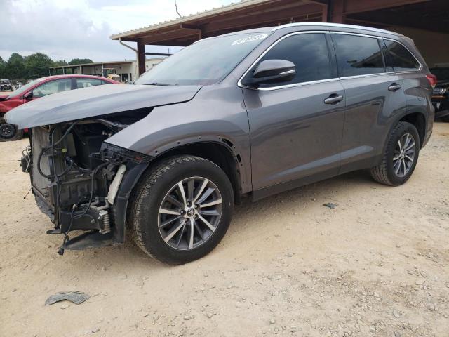 5TDKZRFH7KS563904 - 2019 TOYOTA HIGHLANDER SE GRAY photo 1