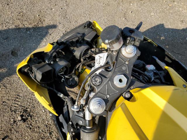 JYARN23E79A004609 - 2009 YAMAHA YZFR1 YELLOW photo 8