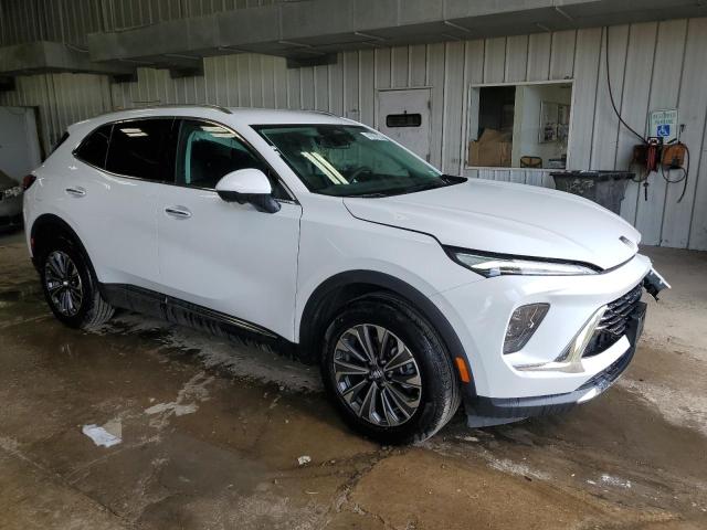 LRBFZKE44SD040003 - 2025 BUICK ENVISION PREFERRED WHITE photo 4