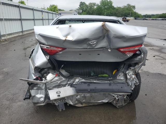4T1BF1FK3HU304543 - 2017 TOYOTA CAMRY LE SILVER photo 6