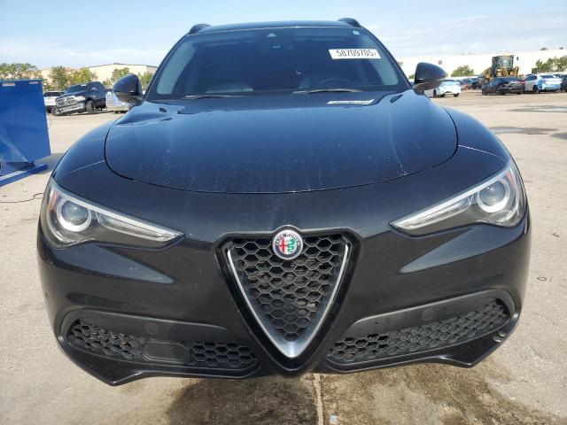 ZASFAKPNXJ7B90328 - 2018 ALFA ROMEO STELVIO SPORT Schwarz Foto 5