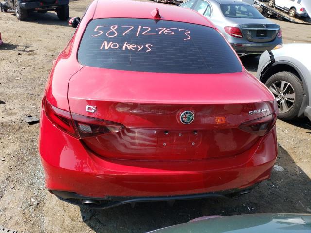 ZARFAEDNXH7534769 - 2017 ALFA ROMEO GIULIA Q4 RED photo 6