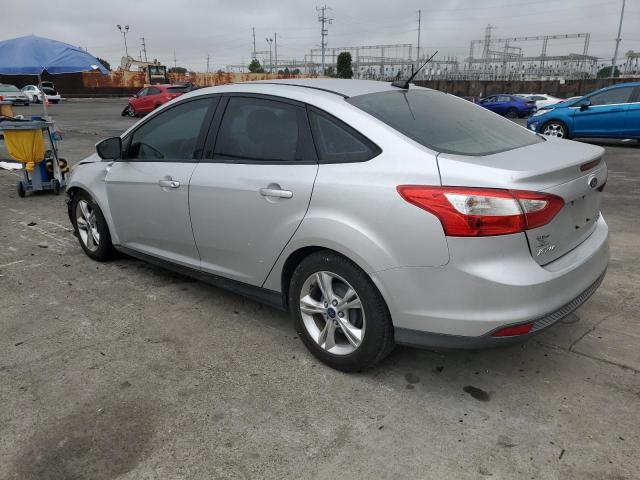 1FADP3F26EL155381 - 2014 FORD FOCUS SE SILVER photo 2