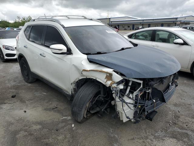 KNMAT2MT7GP728136 - 2016 NISSAN ROGUE S WHITE photo 4