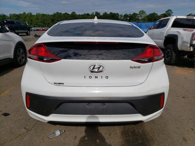 KMHC75LC8MU260698 - 2021 HYUNDAI IONIQ SE WHITE photo 6