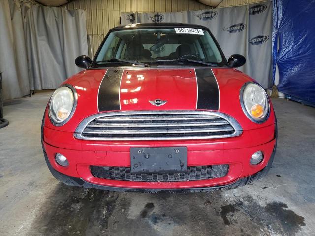 WMWMF33537TL78151 - 2007 MINI COOPER RED photo 5