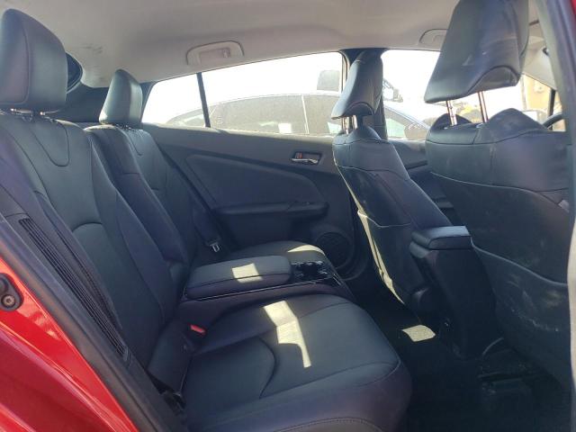 JTDKARFP2H3051394 - 2017 TOYOTA PRIUS PRIM RED photo 10