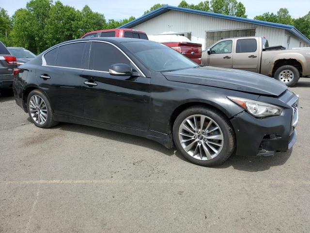 JN1EV7AR5JM437339 - 2018 INFINITI Q50 LUXE Қара фото 4