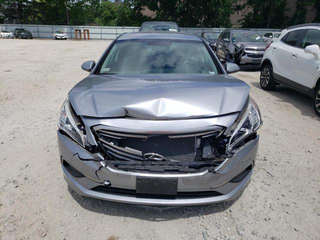 5NPE24AF9HH437262 - 2017 HYUNDAI SONATA SE SILVER photo 5