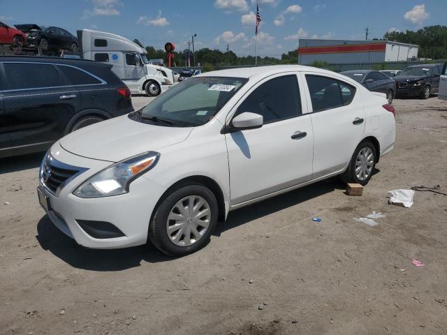 3N1CN7AP6GL822840 - 2016 NISSAN VERSA S WHITE photo 1