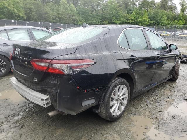 4T1C11BK6MU031519 - 2021 TOYOTA CAMRY LE BLACK photo 3