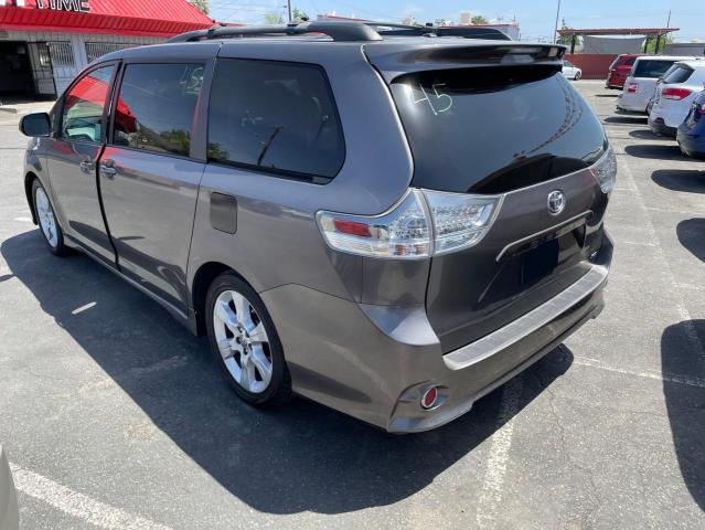 5TDXK3DC4BS156587 - 2011 TOYOTA SIENNA SPORT GRAY photo 3