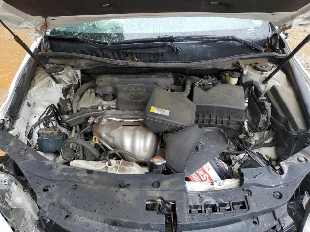 4T1BF1FK9GU211055 - 2016 TOYOTA CAMRY LE WHITE photo 11