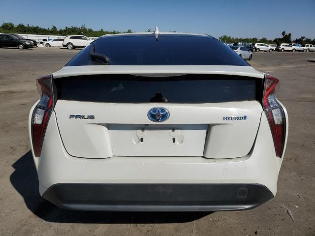 JTDKBRFUXG3019827 - 2016 TOYOTA PRIUS WHITE photo 6