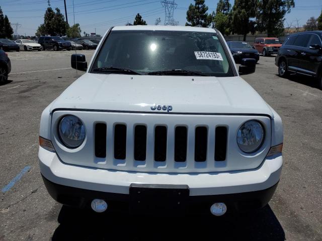 1C4NJPFA2HD134654 - 2017 JEEP PATRIOT LATITUDE WHITE photo 5